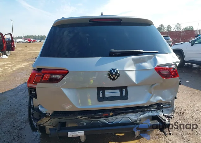 3VVCB7AX1PM068070: 44246858