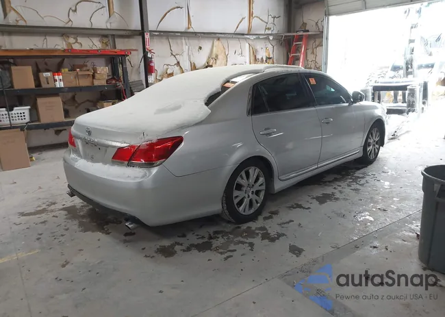 4T1BK3DBXCU449582: 44246905