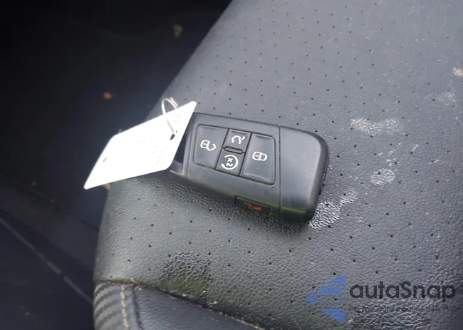 1V2KE2CA4MC206936: 44247093