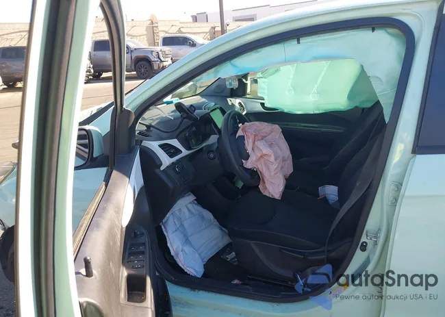 KL8CD6SA7HC730503: 44247130