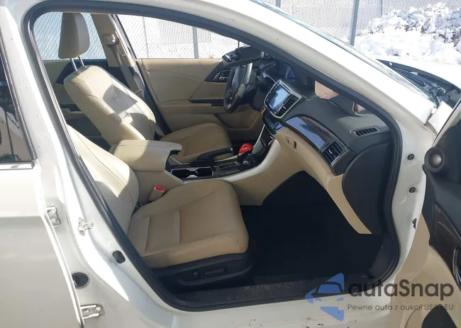 1HGCR3F81HA018435: 44247202