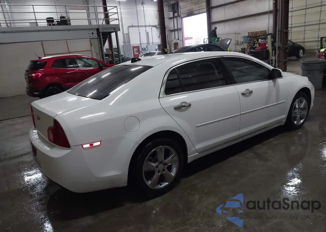 1G1ZD5E06CF330432: 44248259