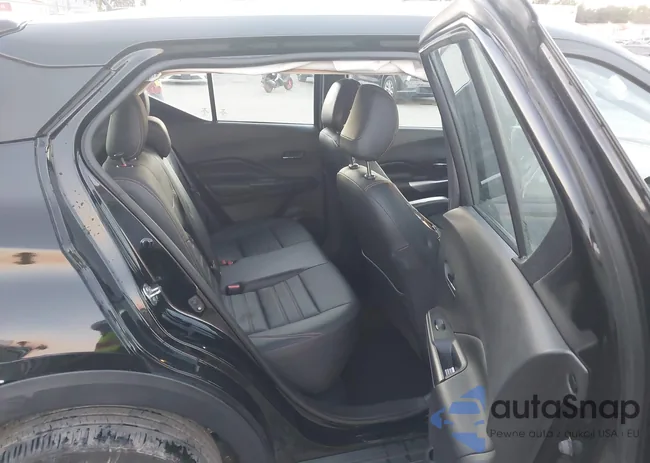 3N1CP5CU6KL556407: 44248263