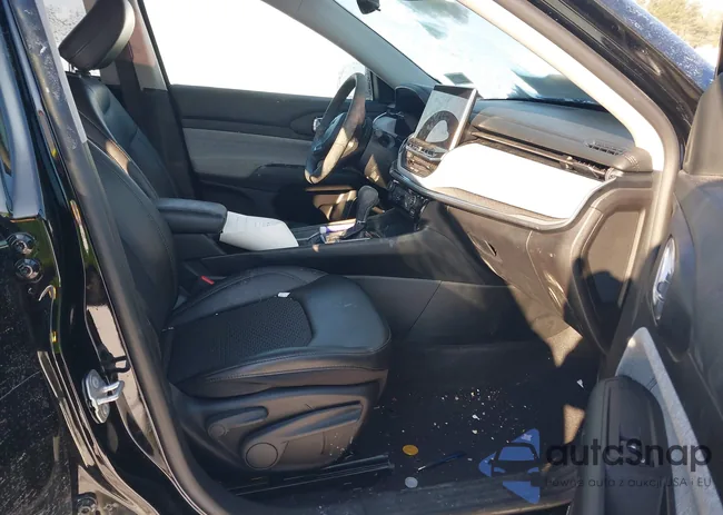 3C4NJDBB7NT198904: 44248279