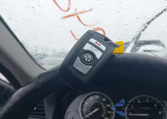 WBA5B3C53GG257547: 44248354