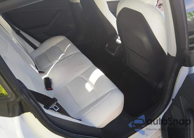 5YJ3E1EA6MF067859: 44248445