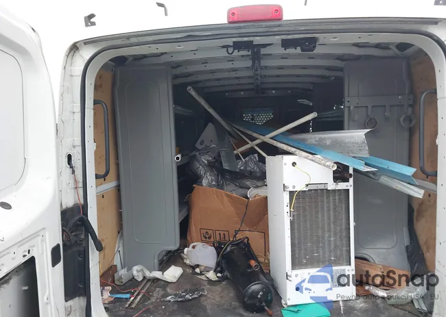 1N6BF0KM2HN805212: 44248515