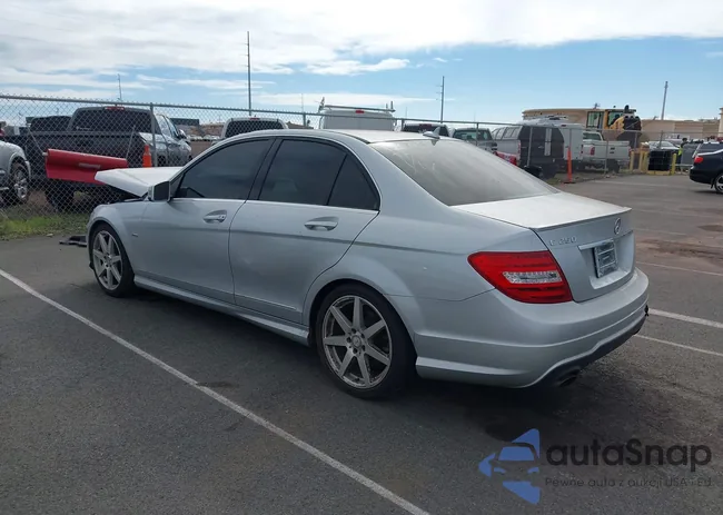 WDDGF4HB6CA621094: 44248609