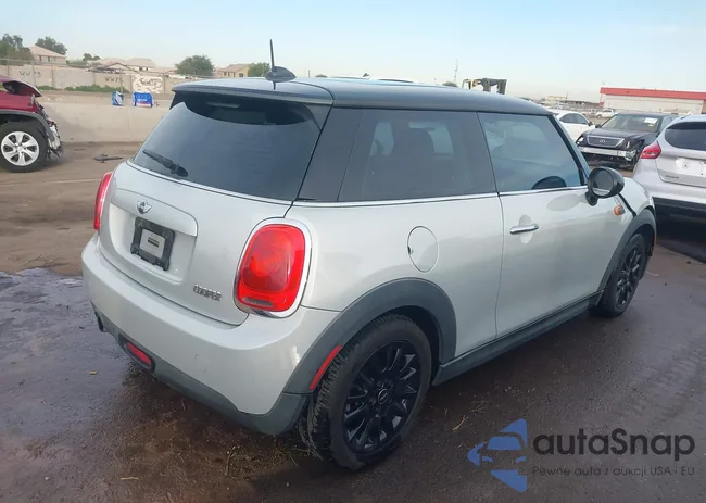 WMWXM5C54FT938997: 44248681