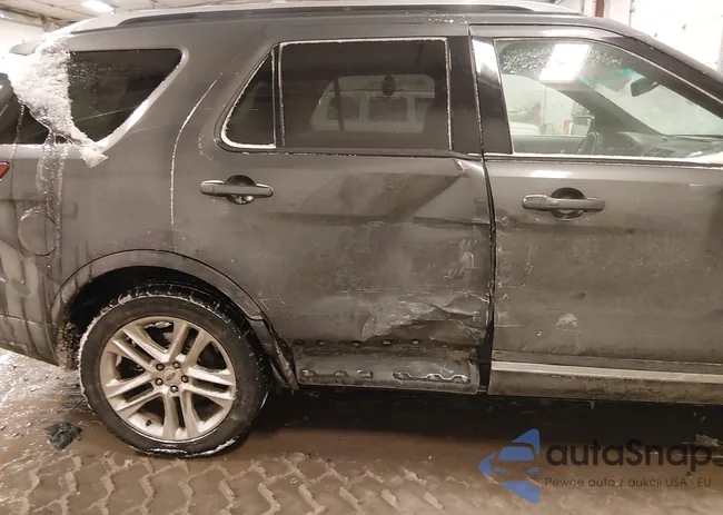 1FM5K7D80HGA21423: 44248760