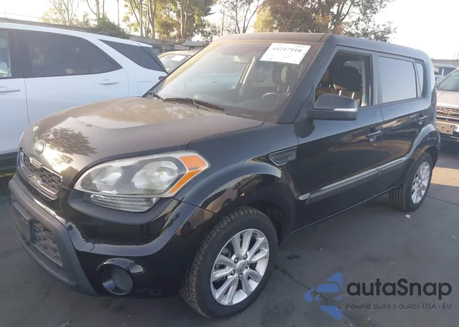 KNDJT2A67D7482635: 44247910