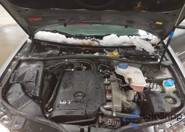 WVWPD63B33E239701: 44247960