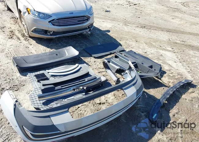 WA1LCBF7XPD006194: 44247984