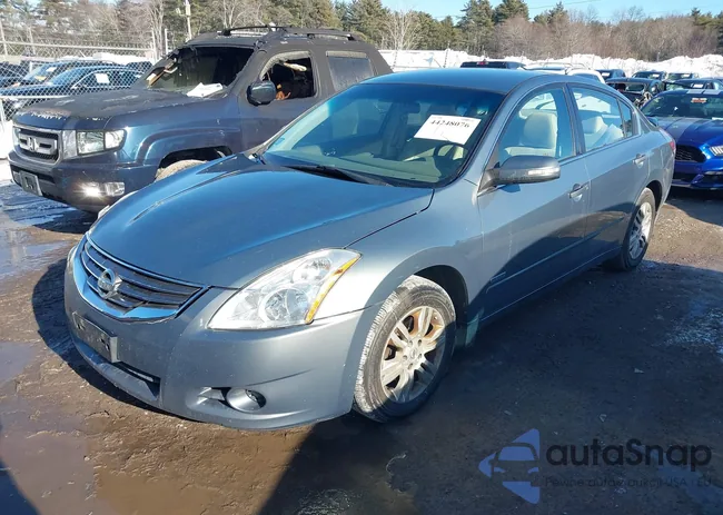 1N4CL2AP4AC111880: 44248076