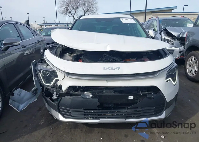 KNDCP3LE0S5269588: 44248157