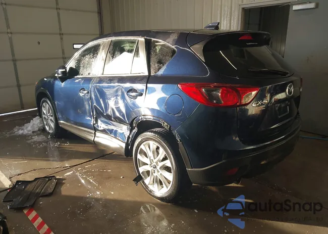 JM3KE2DY4F0526928: 44248178