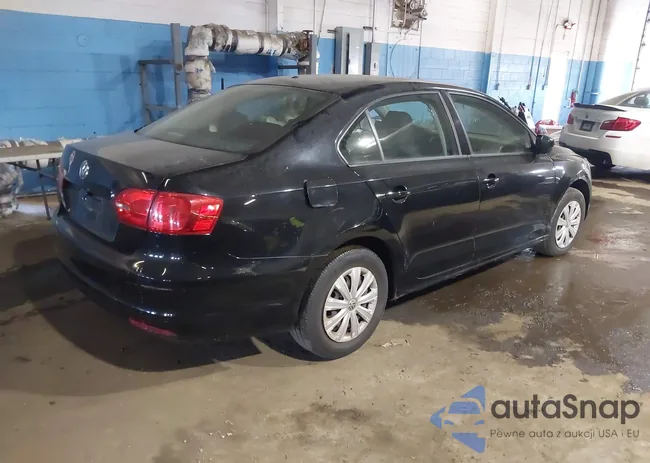 3VW2K7AJ8DM391482: 44249280