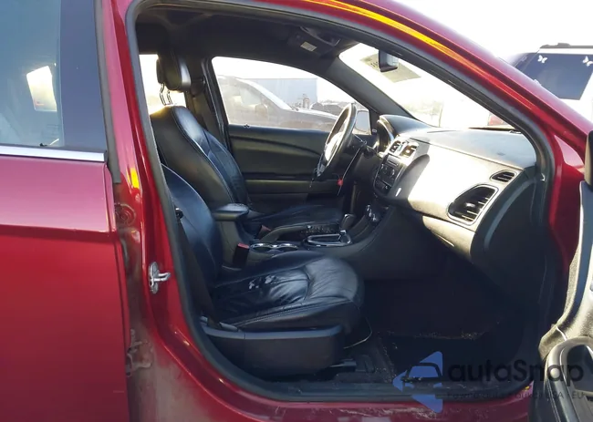 1C3CCBCG2DN528757: 44249293