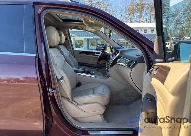 4JGDA5HB9DA116696: 44249331