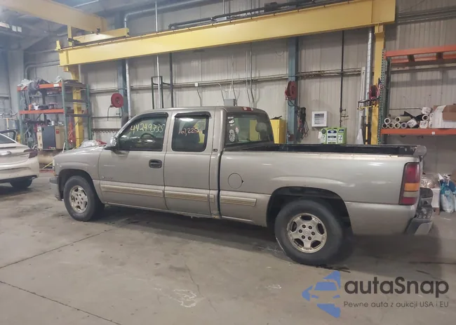 2GCEC19V111245221: 44249335