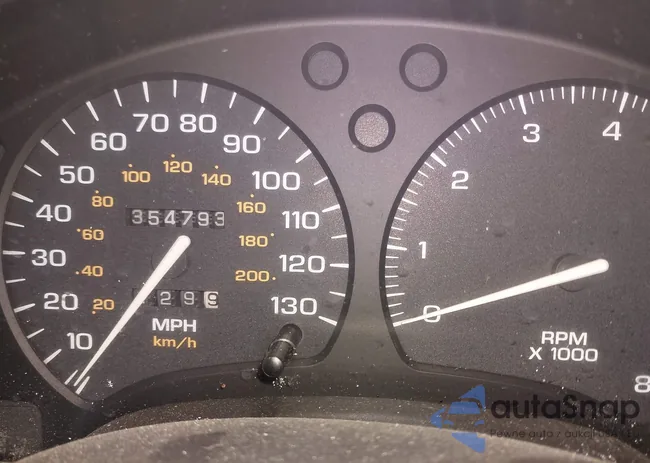 1G8ZJ5271VZ219882: 44249404