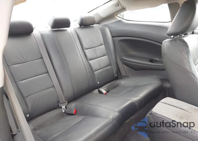 1HGCS12818A029157: 44249415