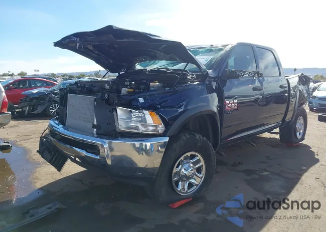 3C6UR5CL1JG337971: 44249437