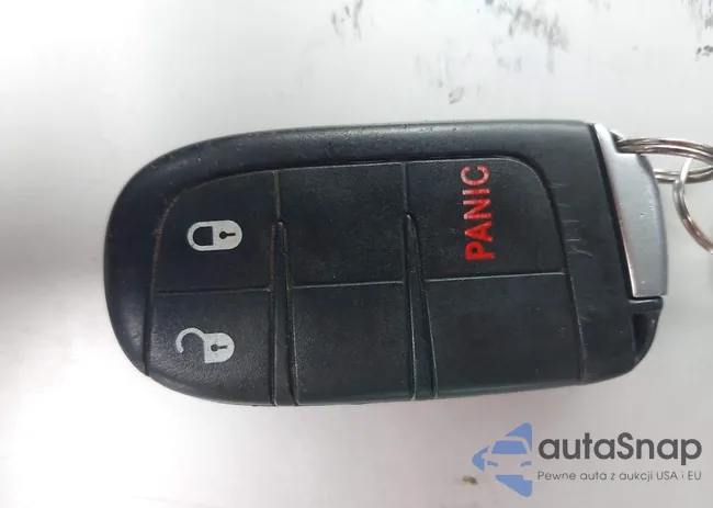 3C4PDCBG0HT683203: 44249460