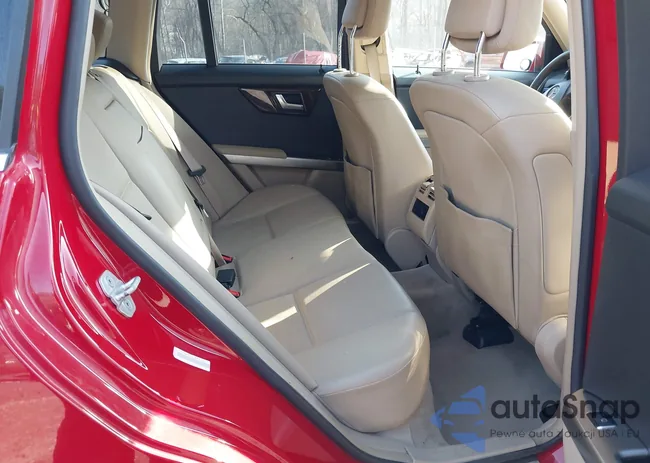 WDCGG8HB9CF777545: 44249465