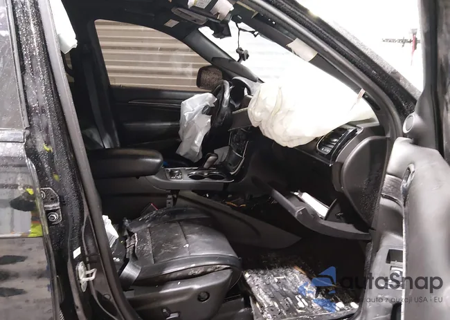 1C4RJFCG5MC737392: 44249524