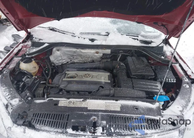 WVGBV7AX1CW099827: 44249531