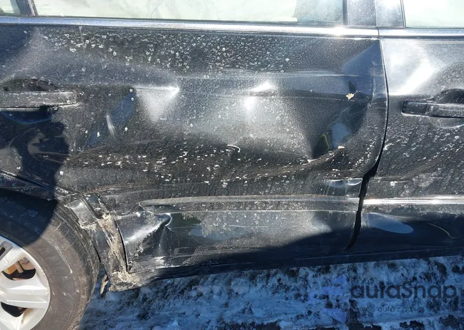 1N4AL2AP9BN500978: 44249540