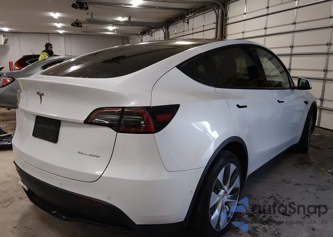 7SAYGDEE9NA012151: 44249568