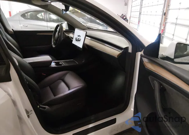 7SAYGDEE9NA012151: 44249568