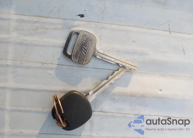 4T1BK36B38U263788: 44249576