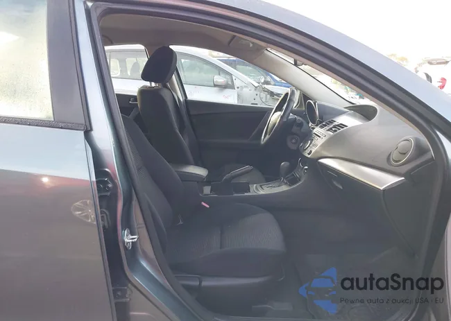 JM1BL1TG5D1731795: 44249583