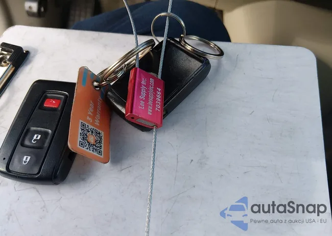 JTDKB20UX77690228: 44249590