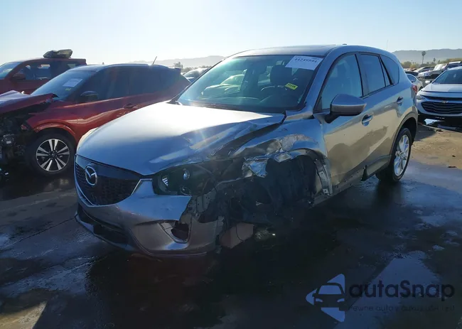 JM3KE4DE8D0156887: 44249594