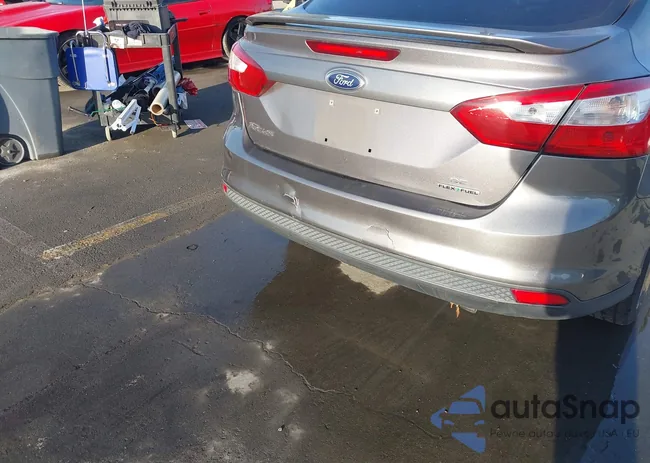 1FADP3F22DL201478: 44249613