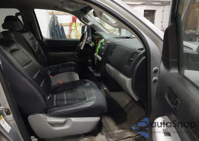 5TFUY5F15AX106931: 44249619