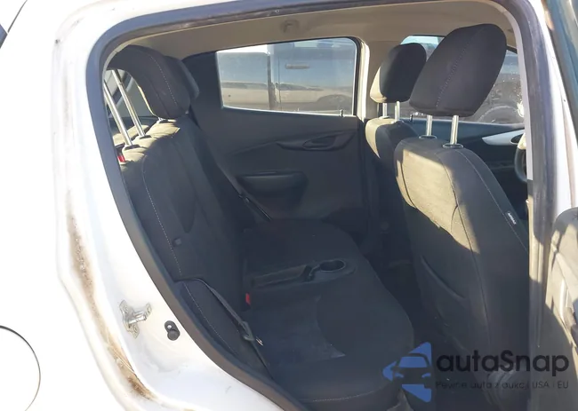 KL8CD6SA4JC471748: 44249622