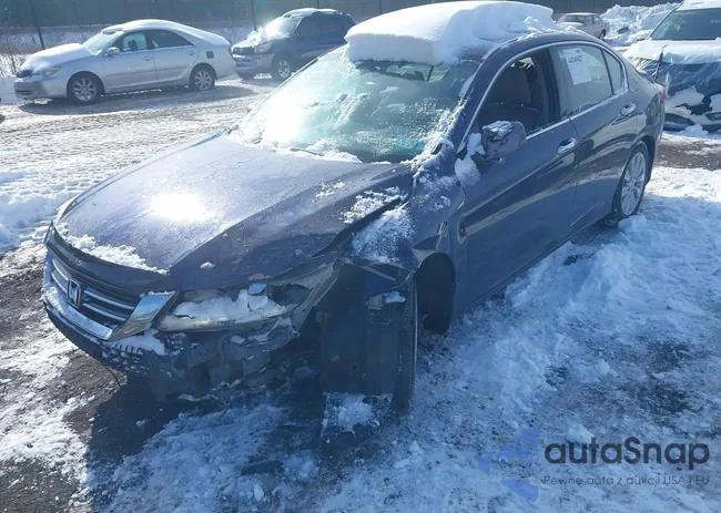 1HGCR3F89DA038071: 44249627