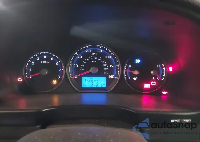 5XYZGDAB3BG073340: 44249628