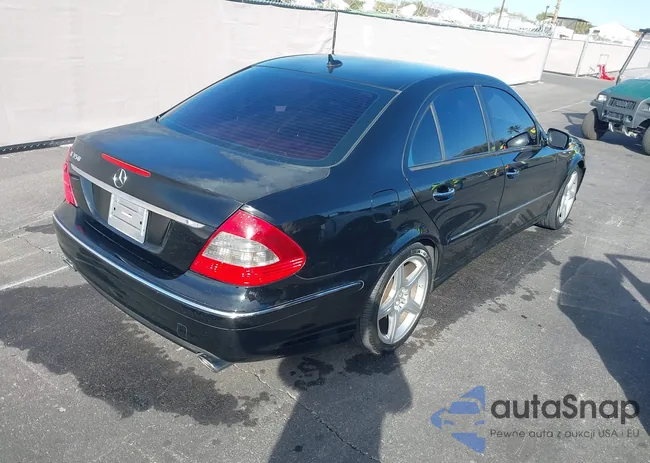 WDBUF56X79B386787: 44249632