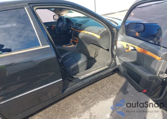 WDBUF56X79B386787: 44249632