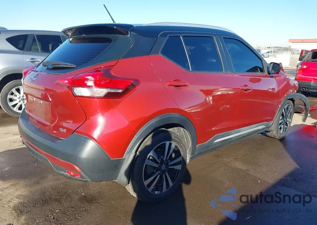 3N1CP5CU7JL526170: 44249745