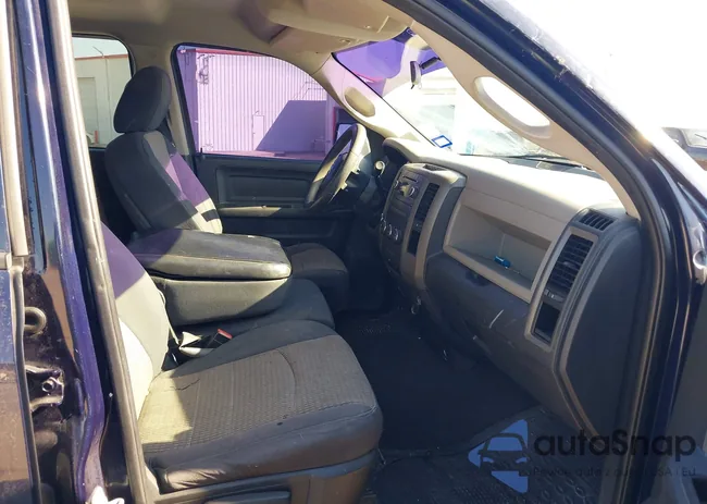 1C6RD7FT2CS213487: 44248922