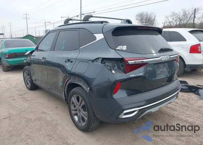 KNDEU2AA7N7330133: 44249064