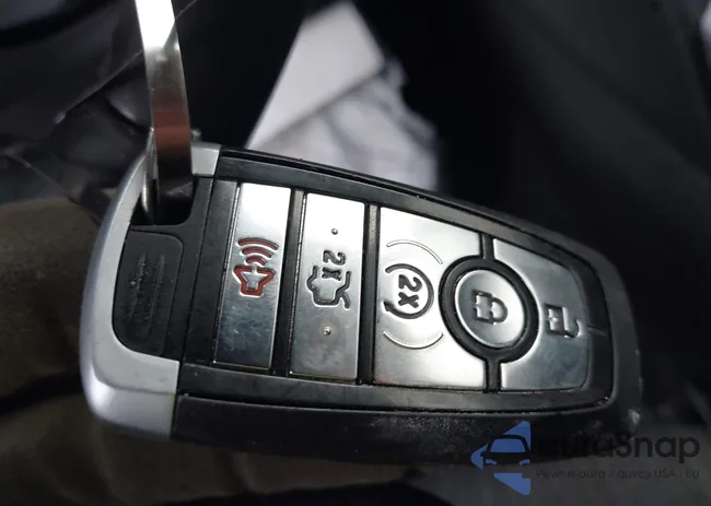 3FMCR9B69MRA56612: 44249084