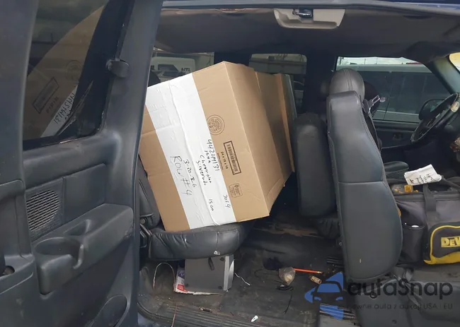 2GCEC19T6X1151892: 44249131